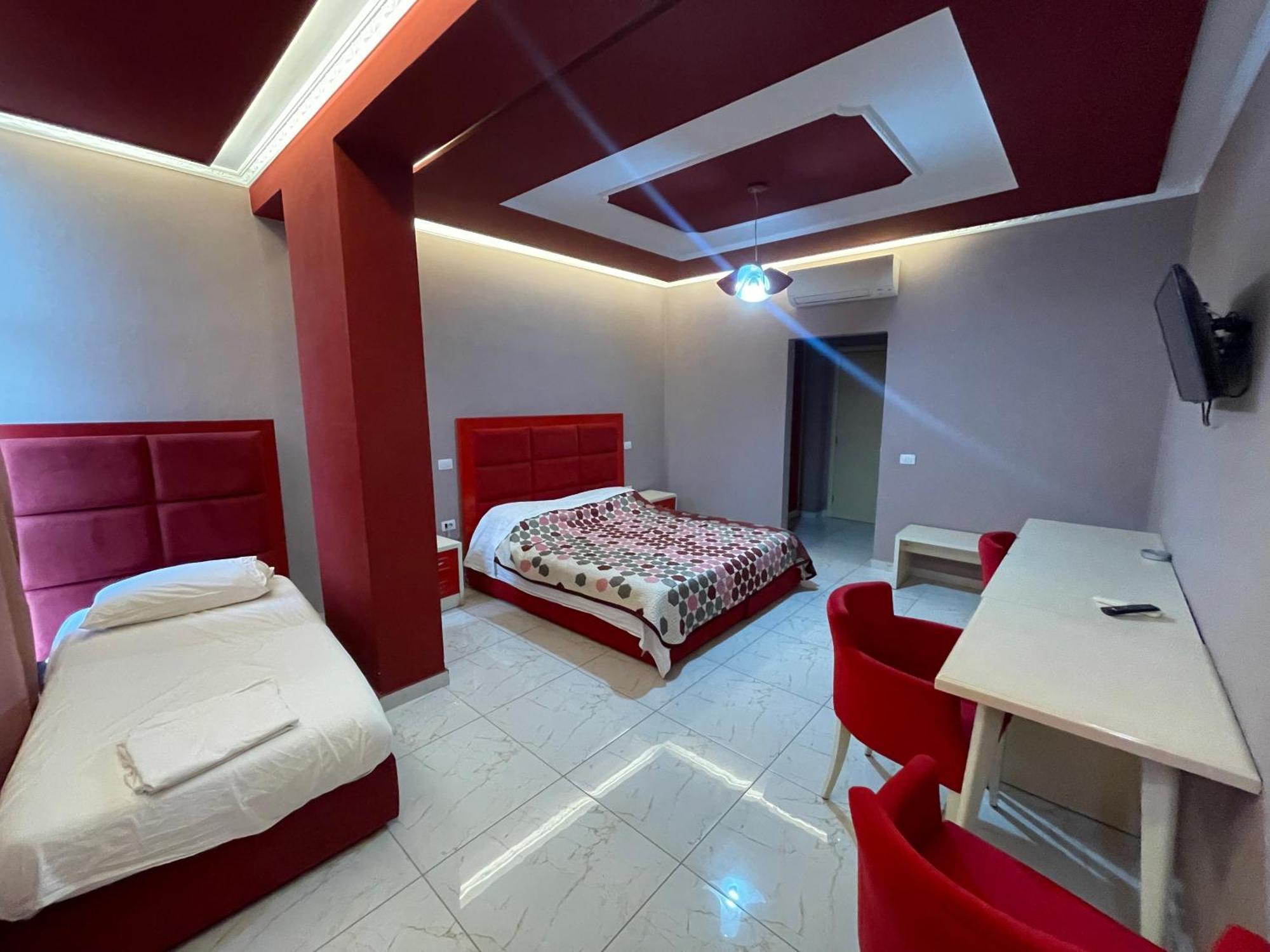 Hotel Kthella Resort Rreshen 外观 照片